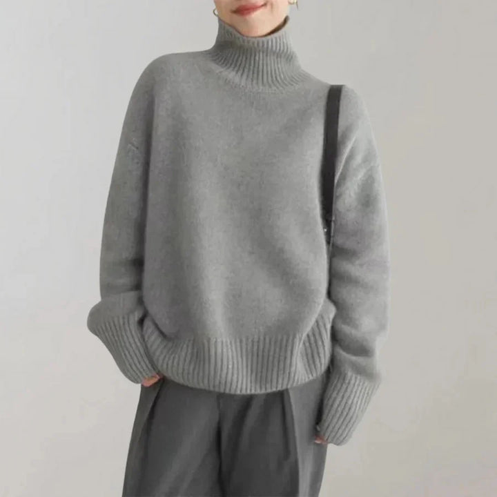 Mila™ | Loose-fit knitted turtleneck sweater