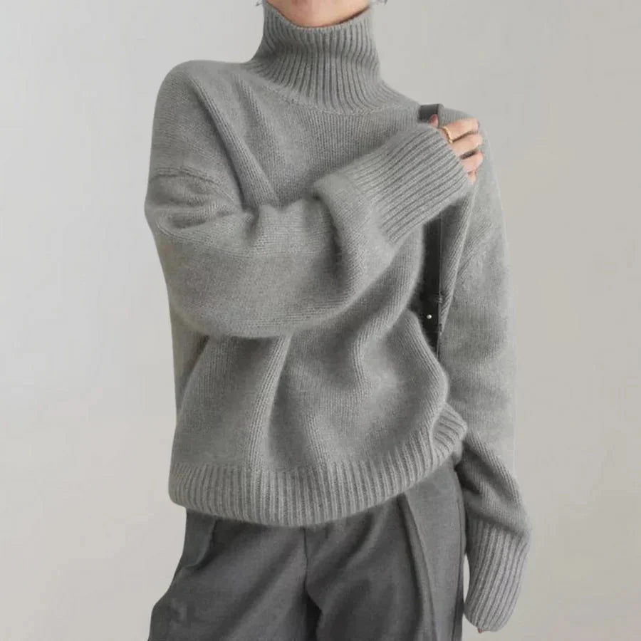 Mila™ | Loose-fit knitted turtleneck sweater