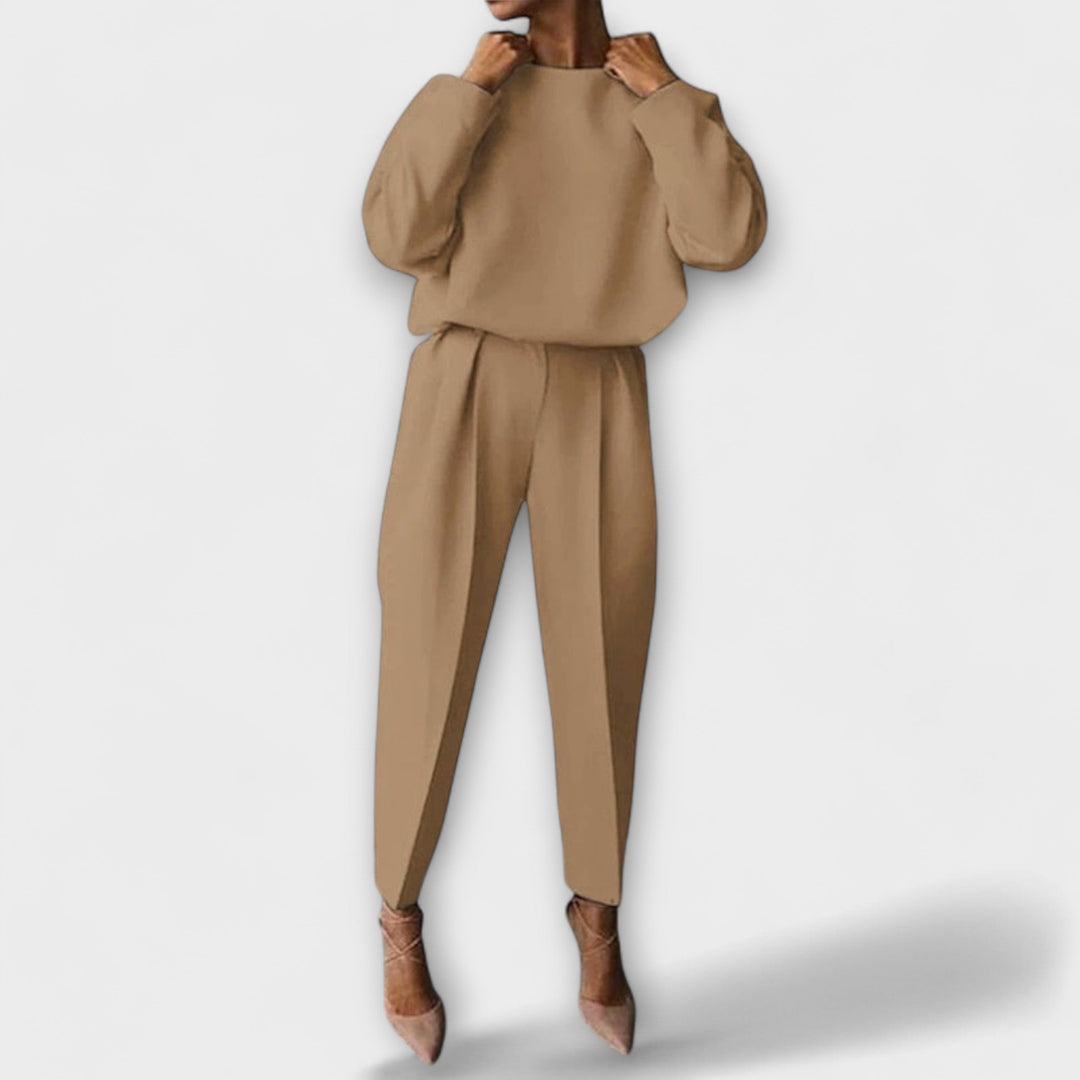 Two-Piece Set